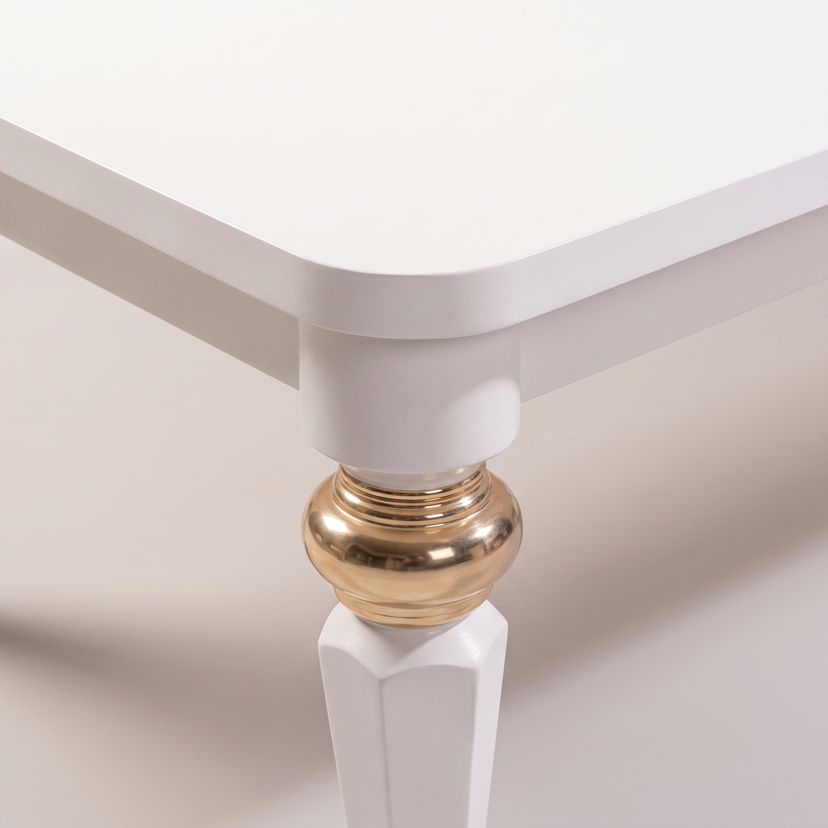 Paris White Coffee Table, material detail