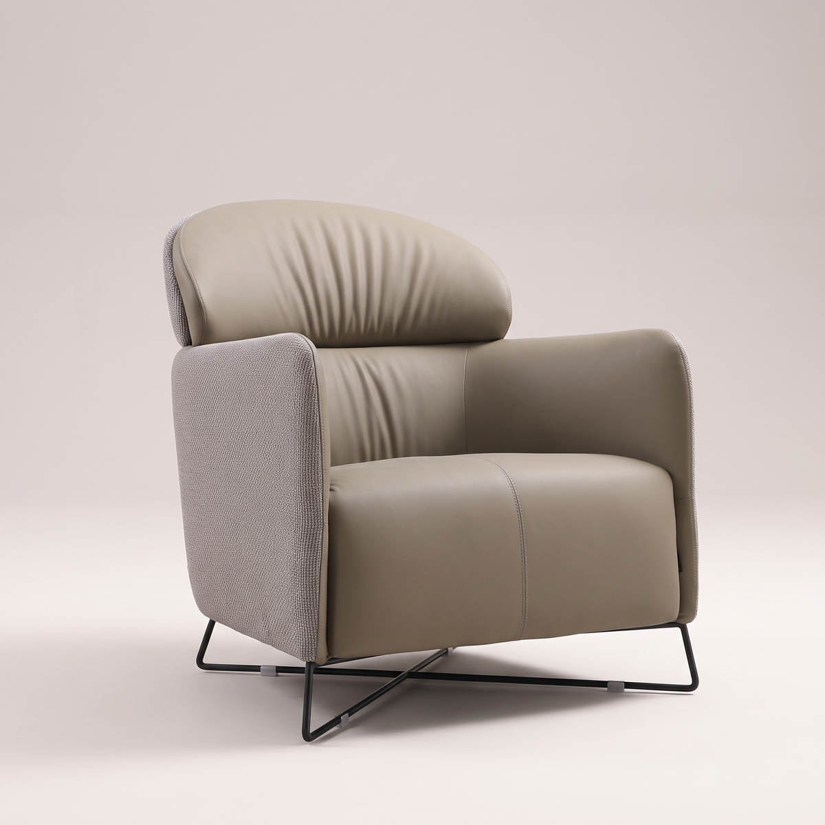 Lounge Chair #EC-406, studio view