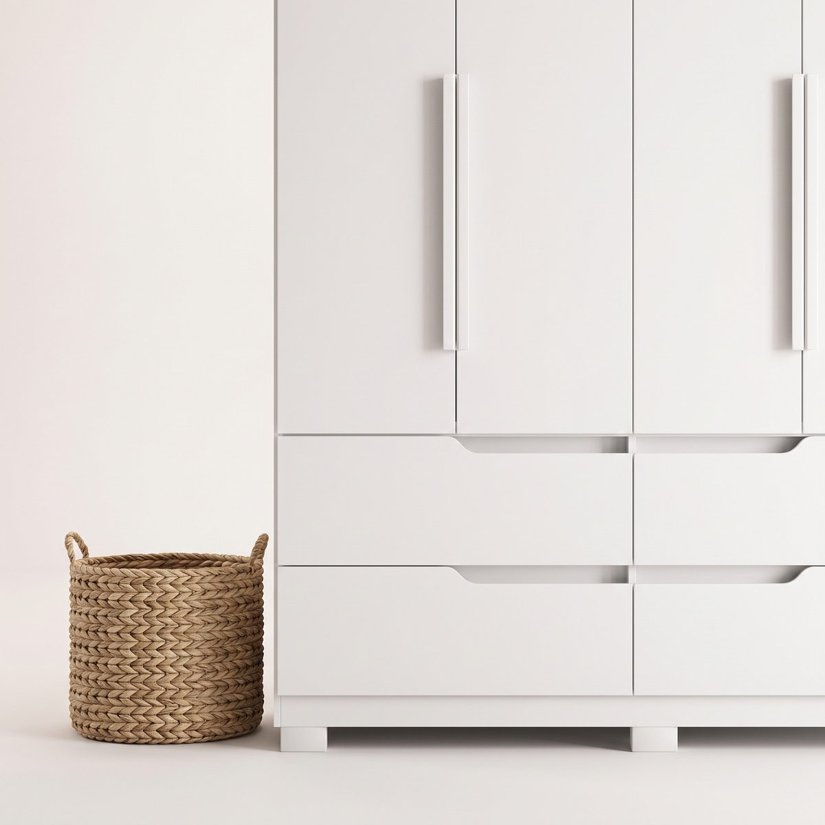 Doble White 4 Door Wardrobe, styled detail