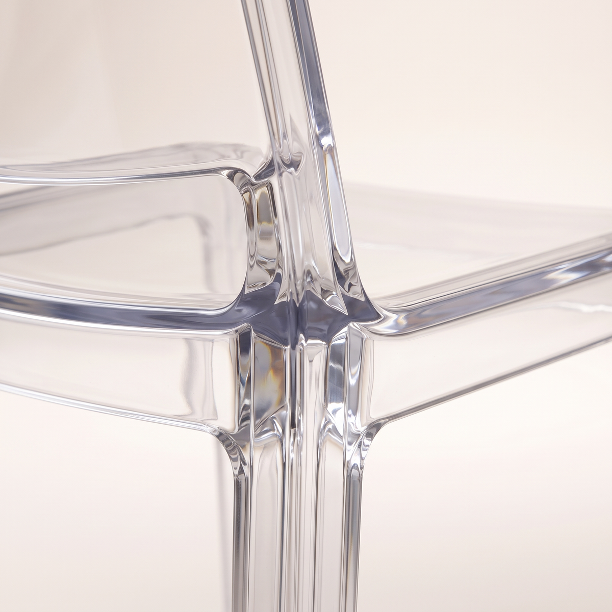 Transparent Acrylic Visitor Chair, material detail