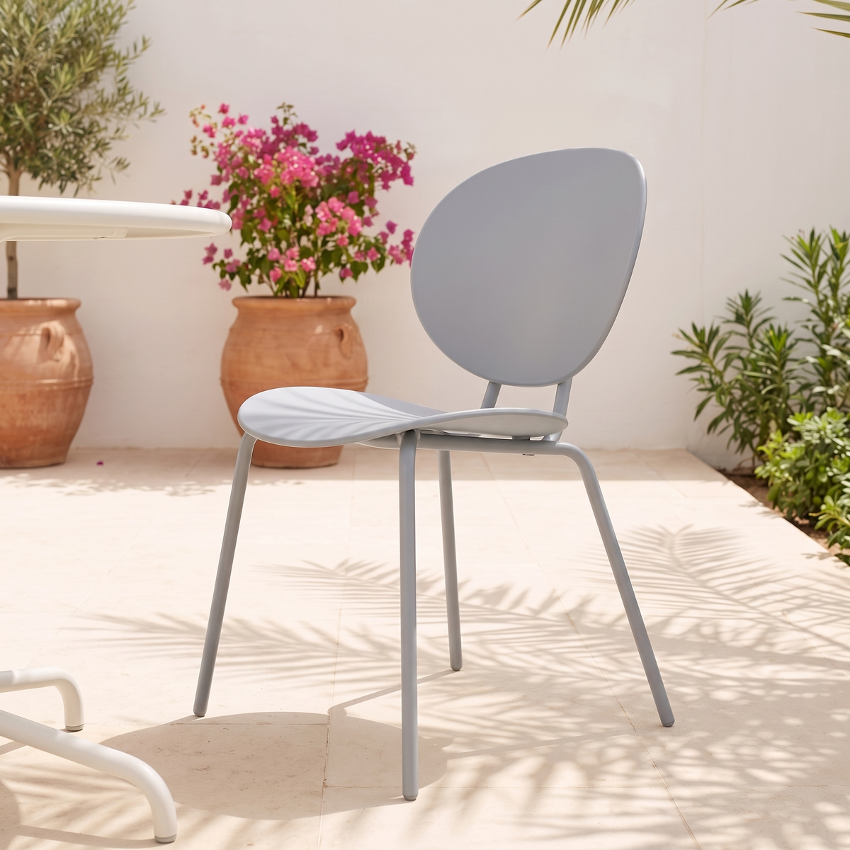 Garden Chair #SL-7023, close view