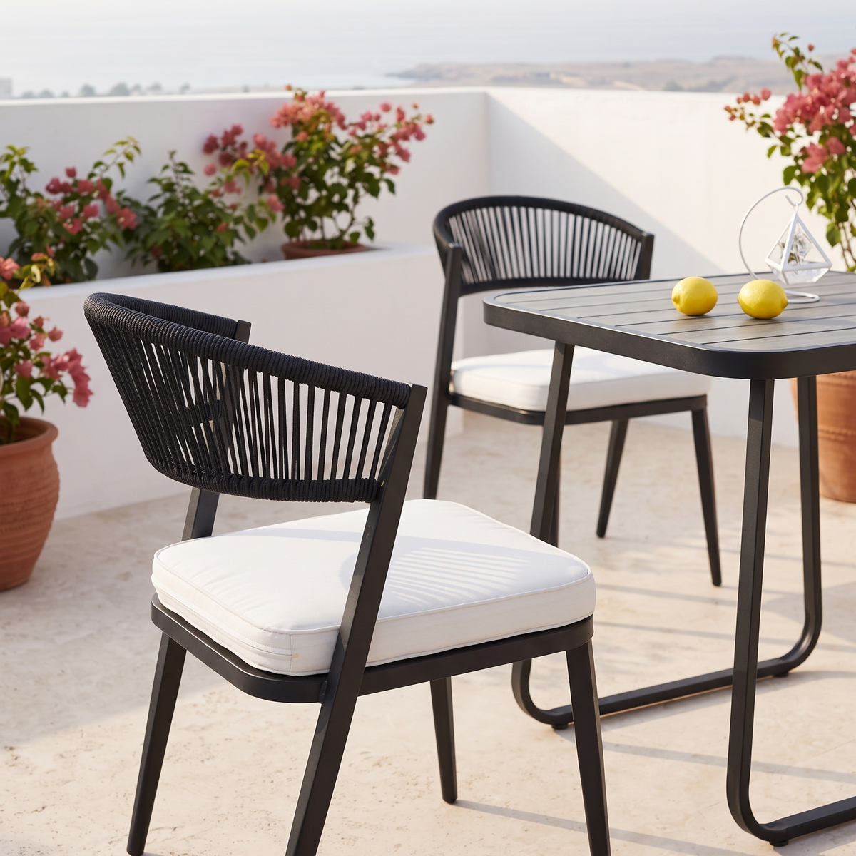 Windsor Garden Set #RC-2307, close view