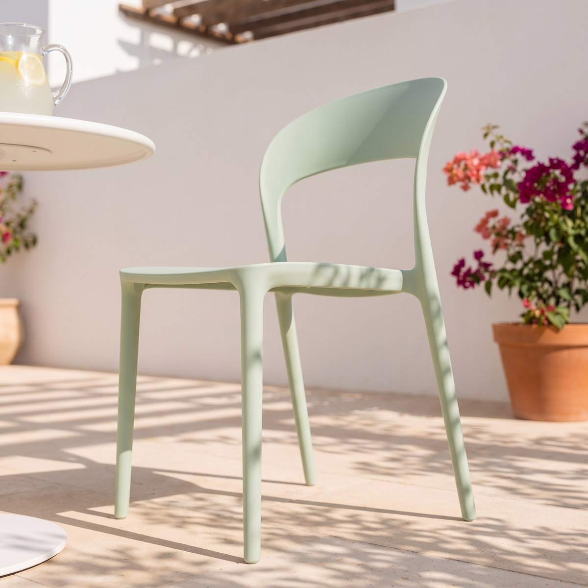 Green Garden Chair #8125, close view
