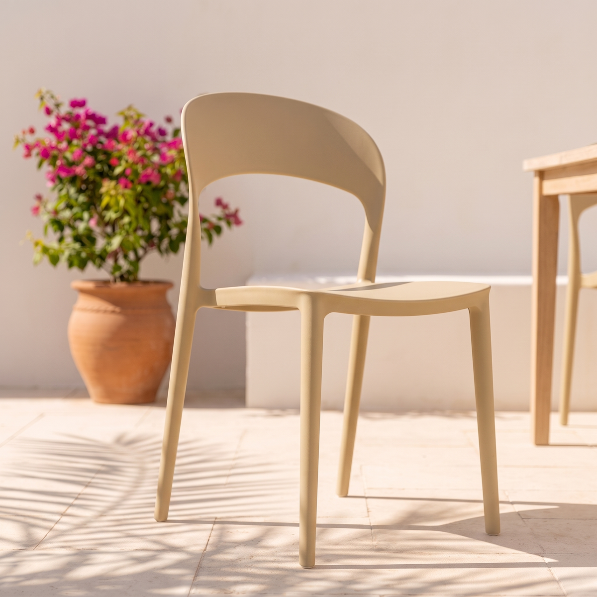 Khaki Garden Chair #8125, close view