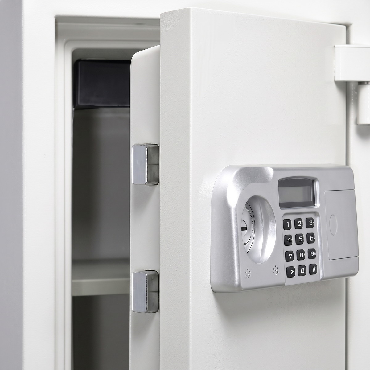 Uchida White Security Safe #UBH-57VE, material detail