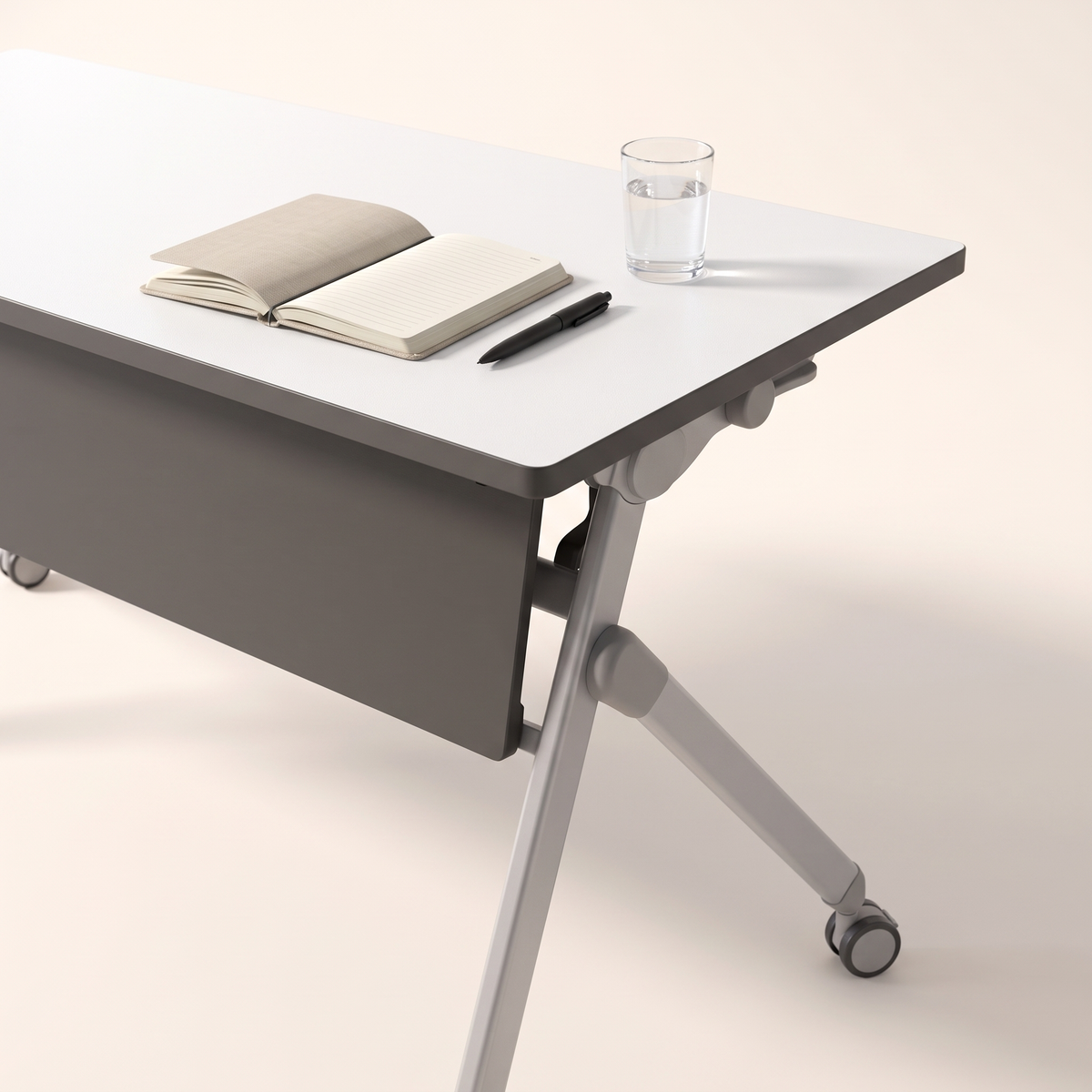 Training Table #FMY70.12, styled detail