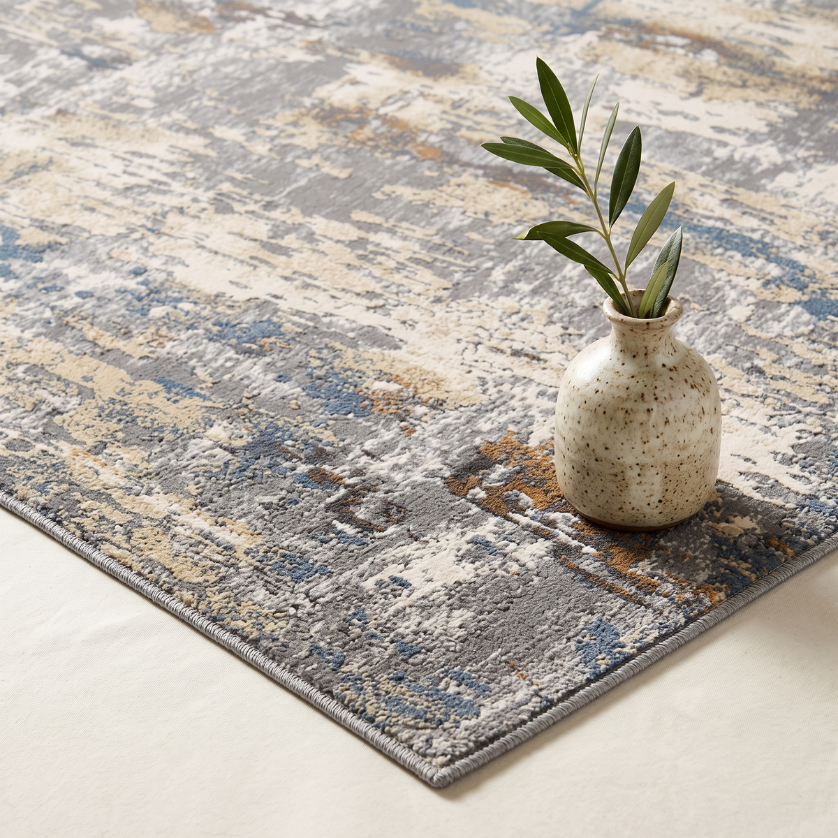 160x230 Carpet Rug #P06625-17426A, styled detail