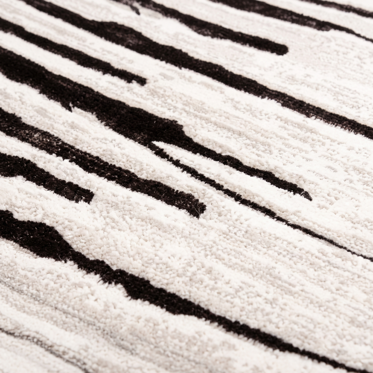 320x420 Ledex Rug #59001Y, material detail