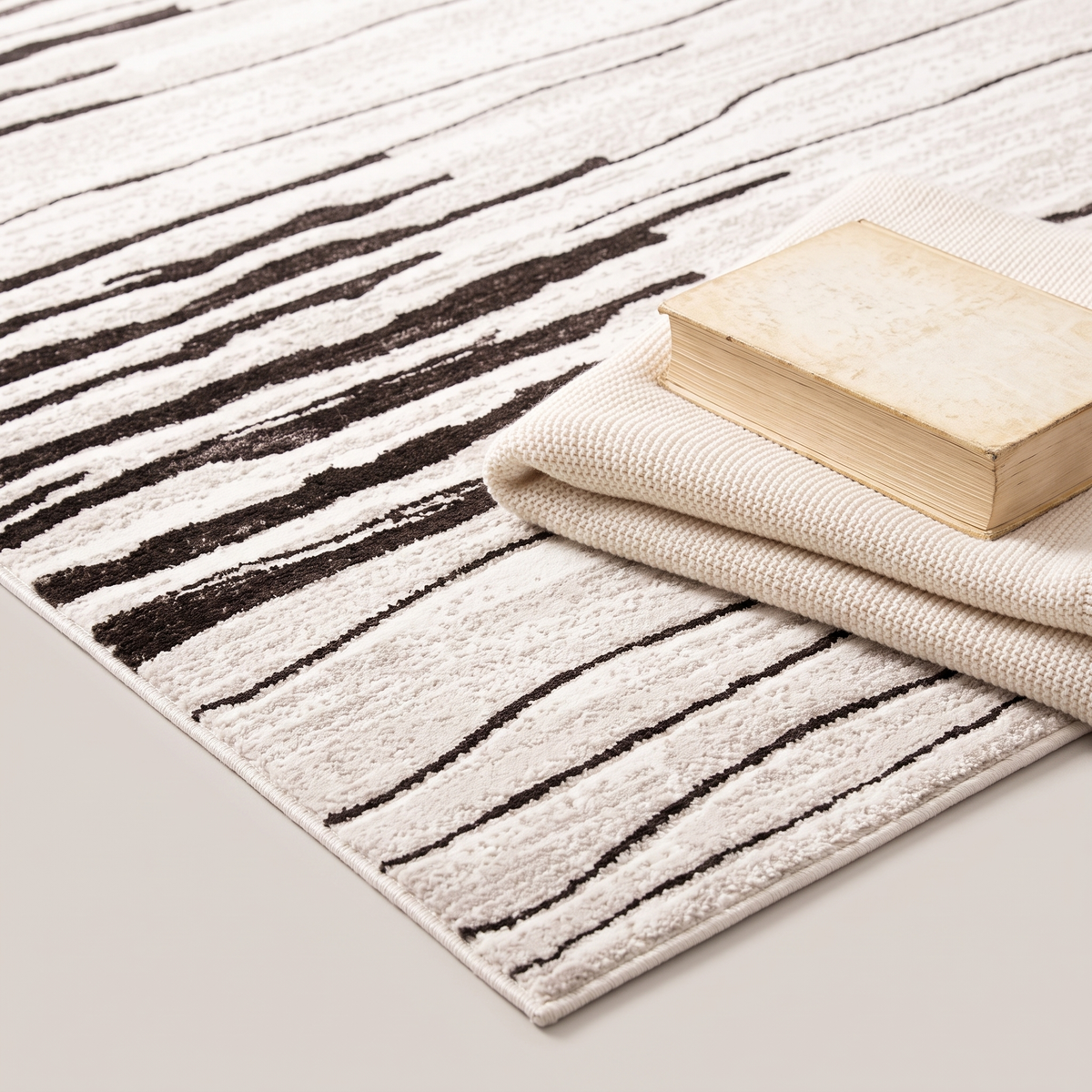 240x340 Ledex Rug #59001Y, styled detail