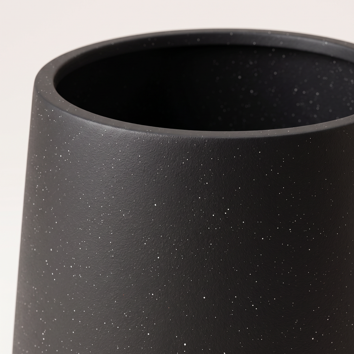20x25cm Black Fiberclay Planter #KD-003, material detail