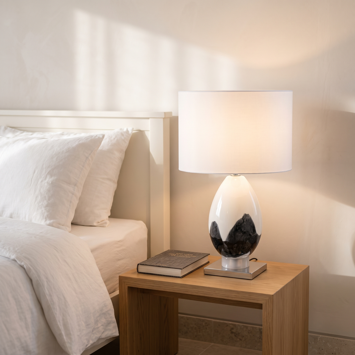 Ceramic Table Lamp in a Muscat home