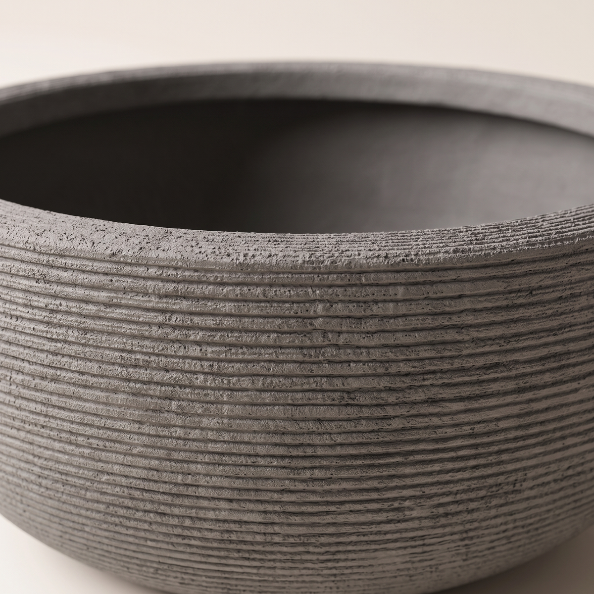 45x30cm Grey Textured Fiberclay Planter #KD-020, material detail