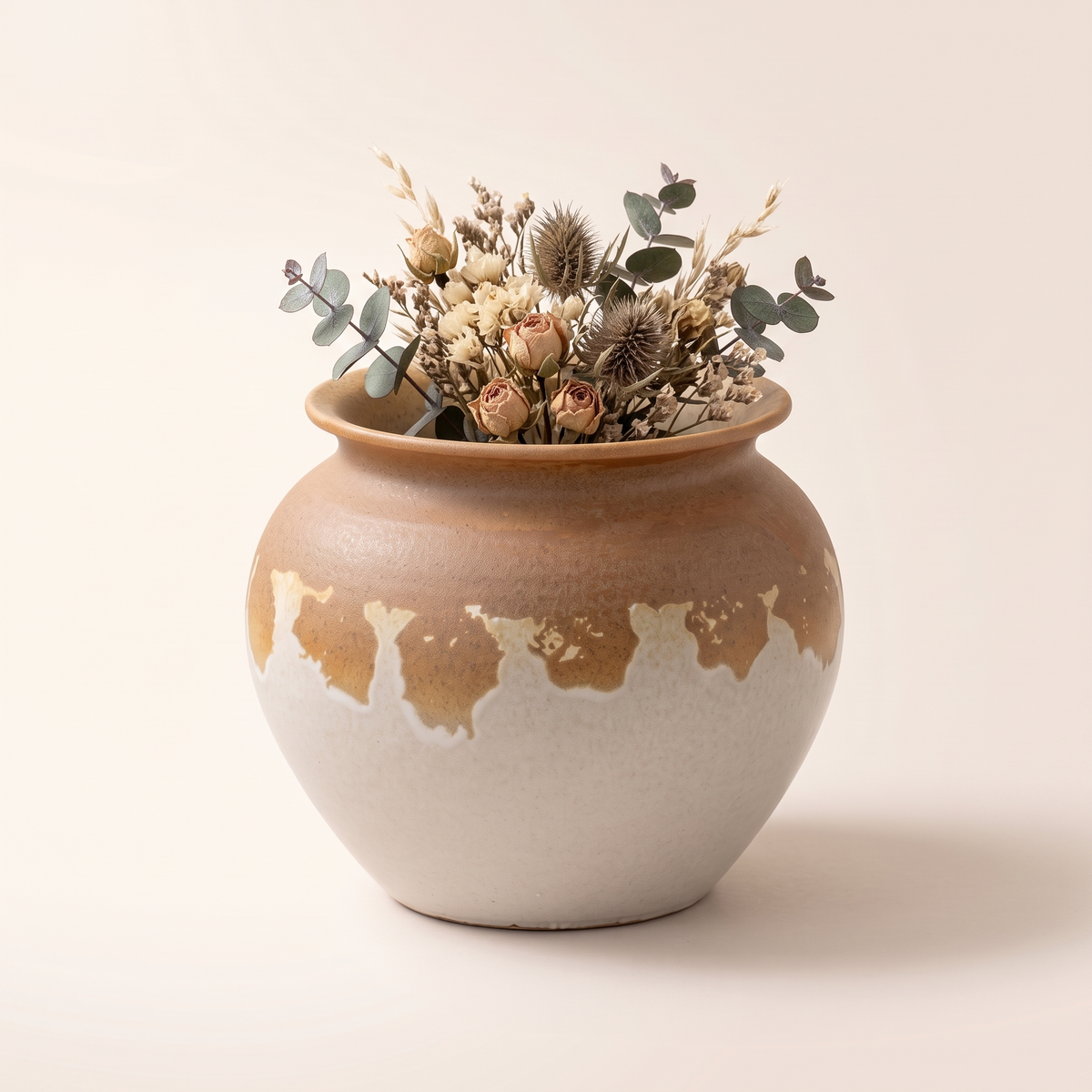Decorative Porcelain Vase #SLD041-S, styled detail