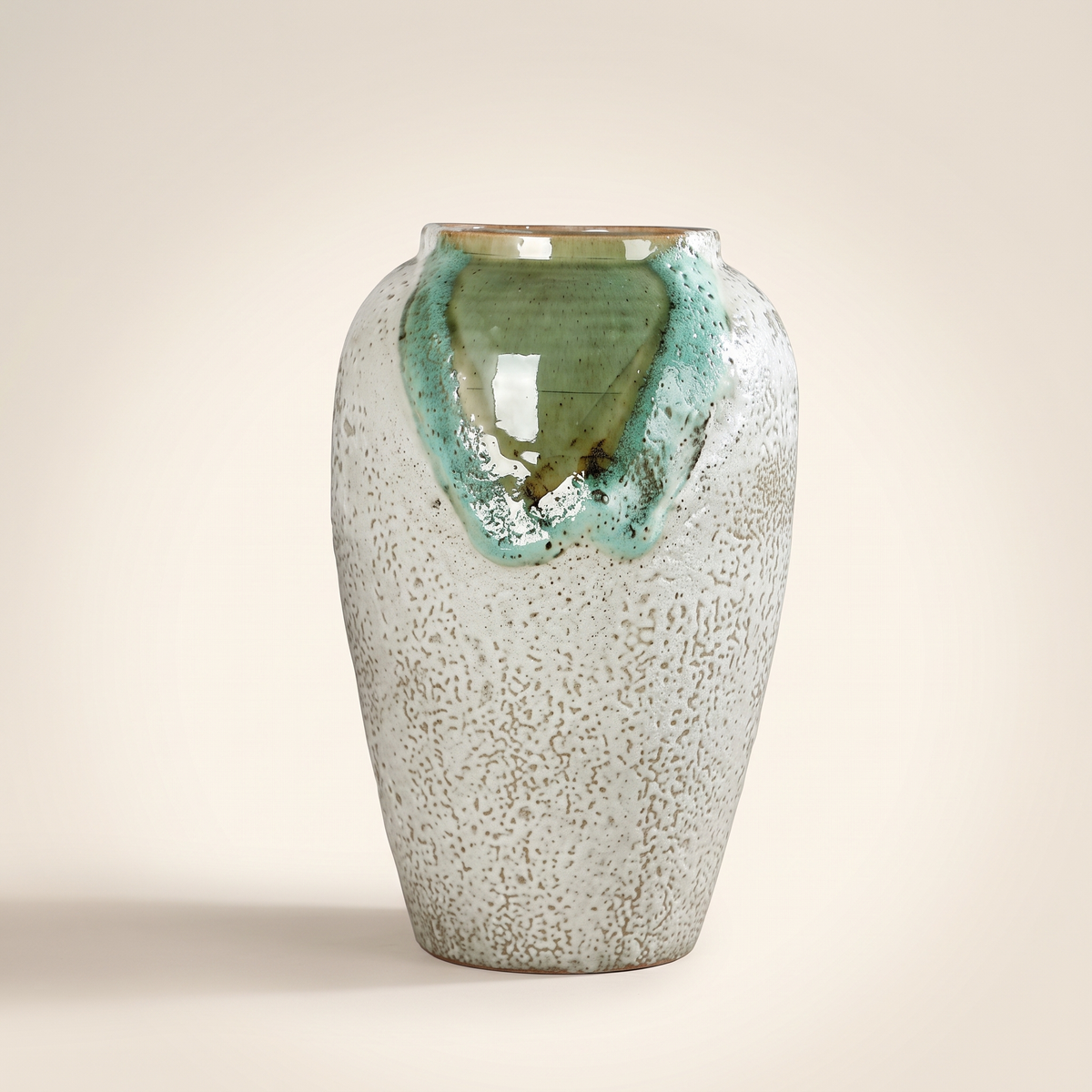 Decorative Porcelain Vase #SLD068-M, studio view