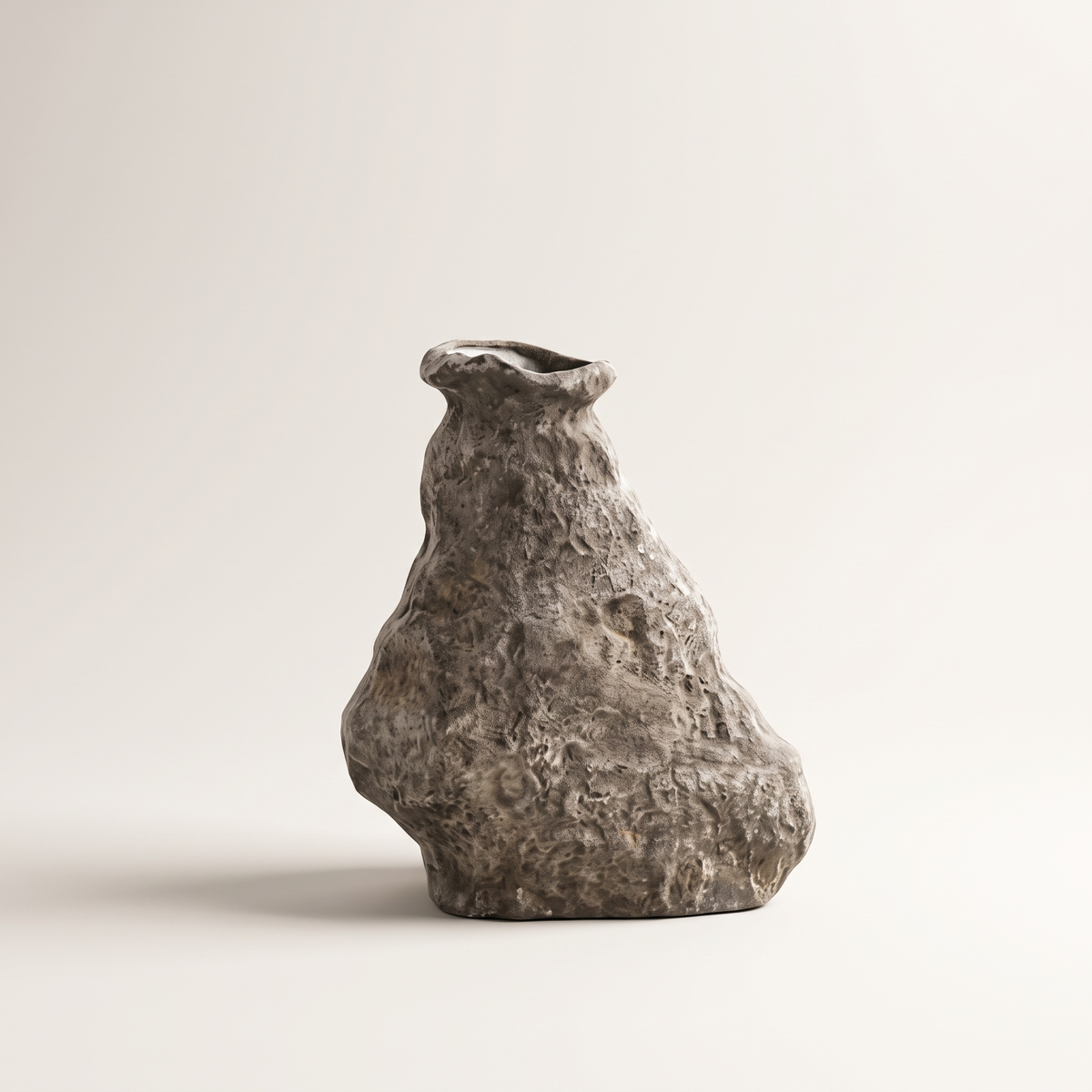 Decorative Porcelain Vase #SLD208-L, studio view