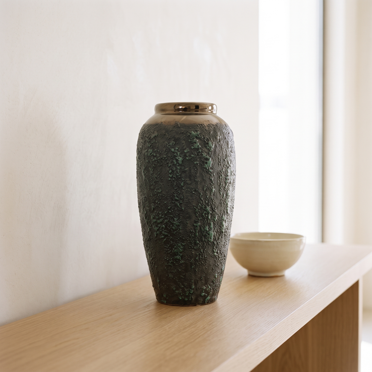 Decorative Porcelain Vase #SLD064-L, second room view