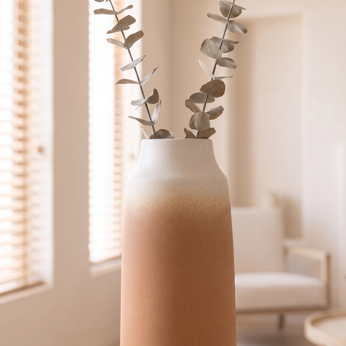 Decorative Porcelain Vase #SLD050-L, close view
