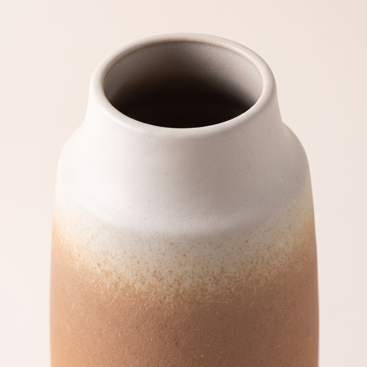 Decorative Porcelain Vase #SLD050-L, material detail