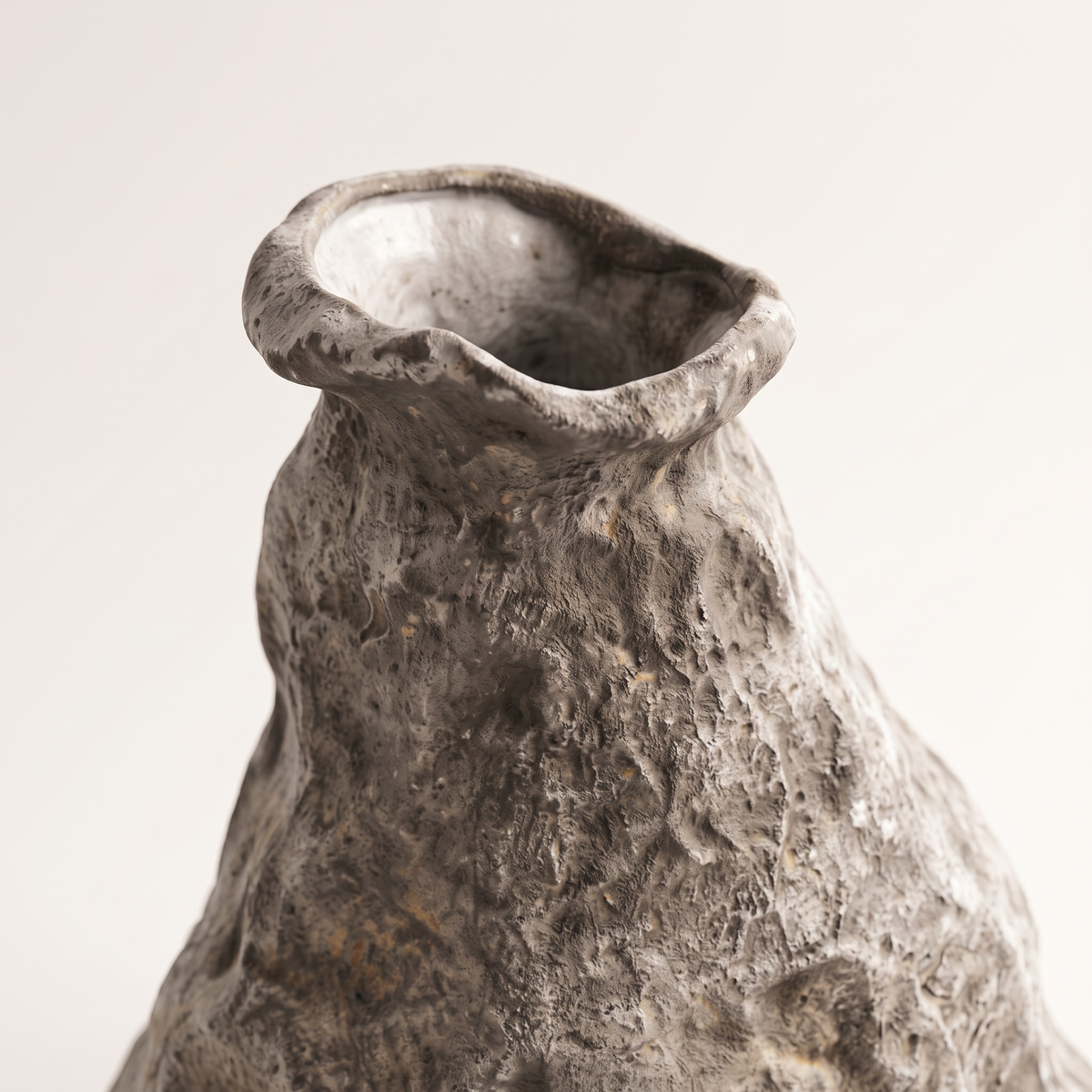 Decorative Porcelain Vase #SLD208-L, material detail