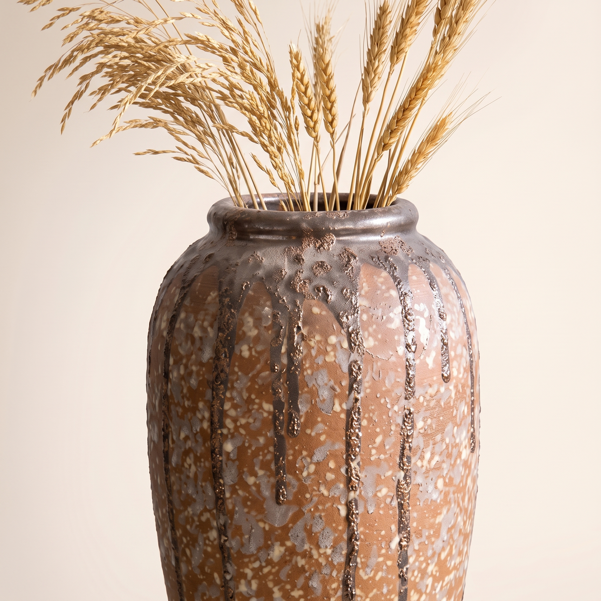 Decorative Porcelain Vase #SLD073-L, styled detail