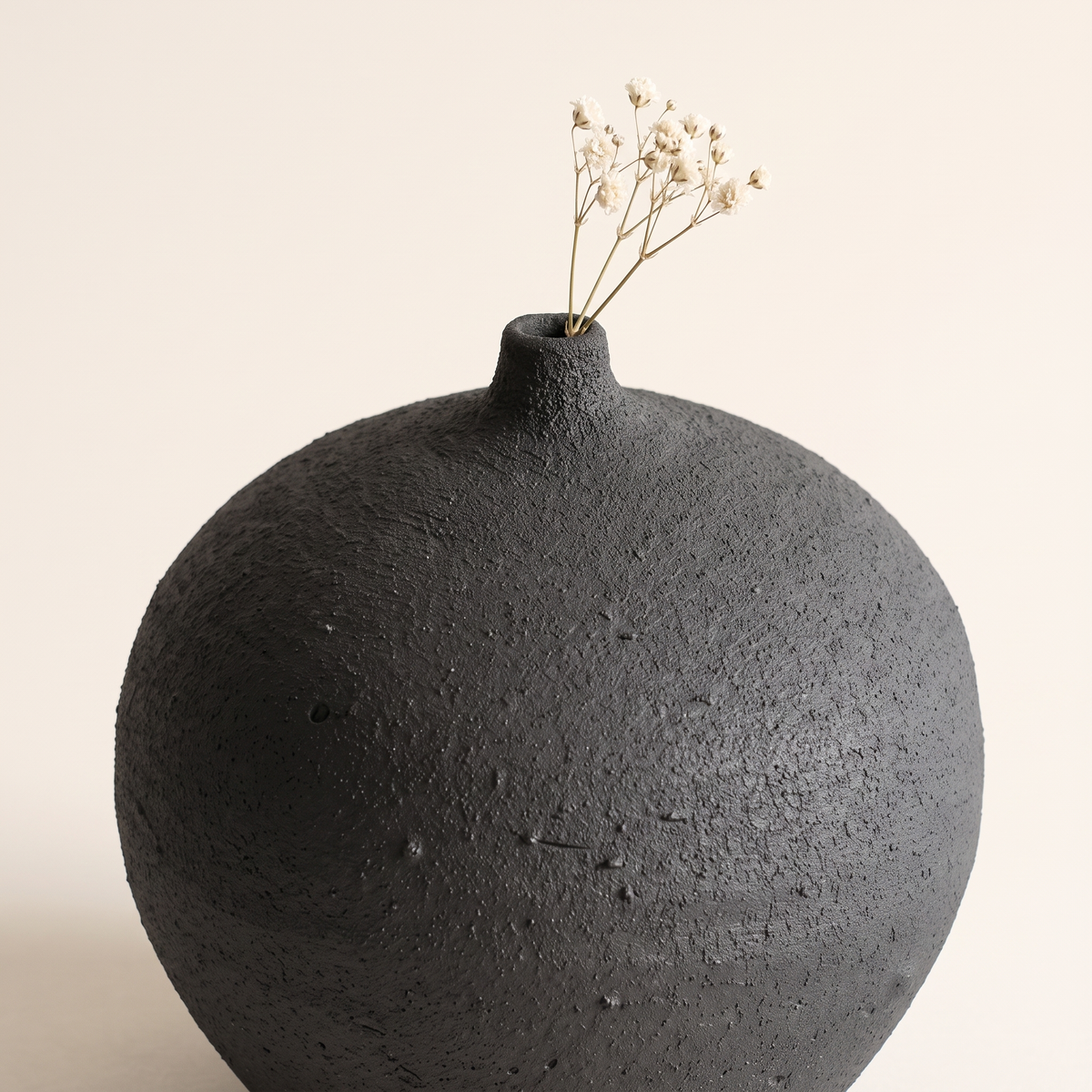 Decorative Porcelain Vase #SLD229-S, styled detail