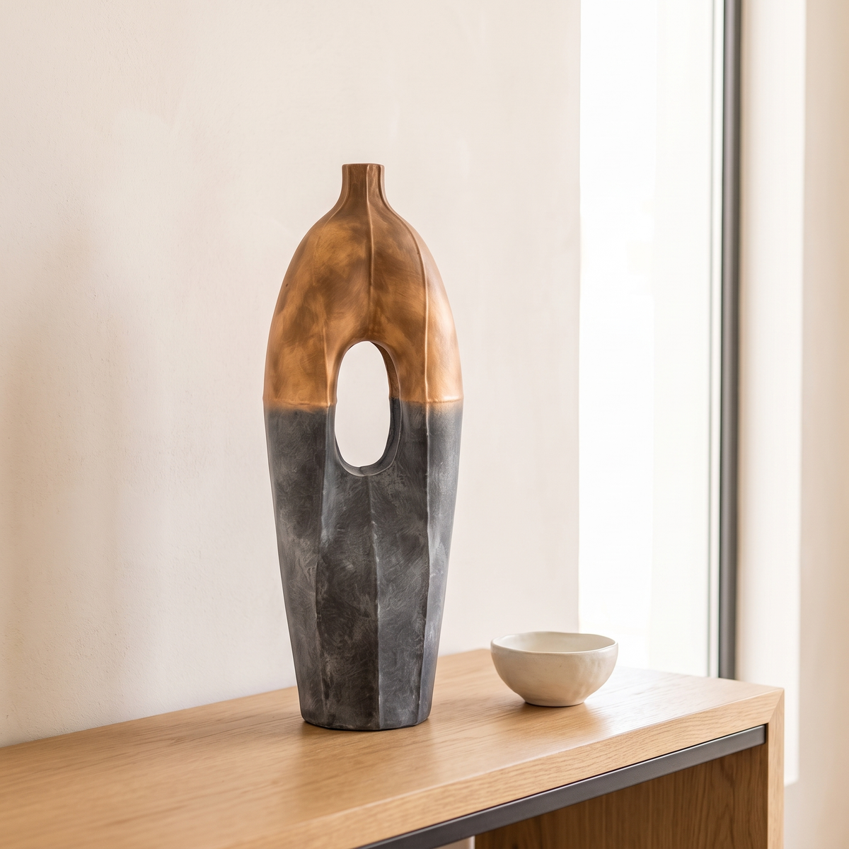Decorative Vase #CF3076-1, second room view