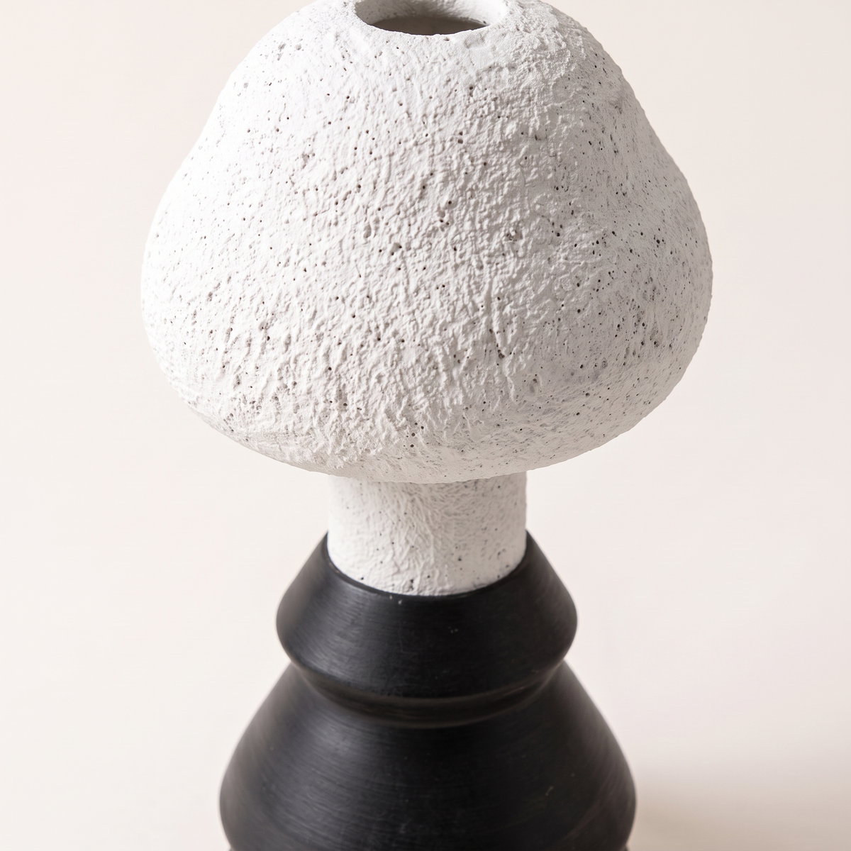 Decorative Vase #FD-D24, material detail