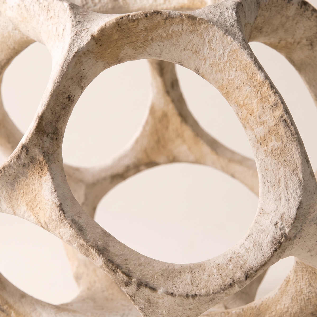 Interwoven Form Abstract Sculpture, material detail