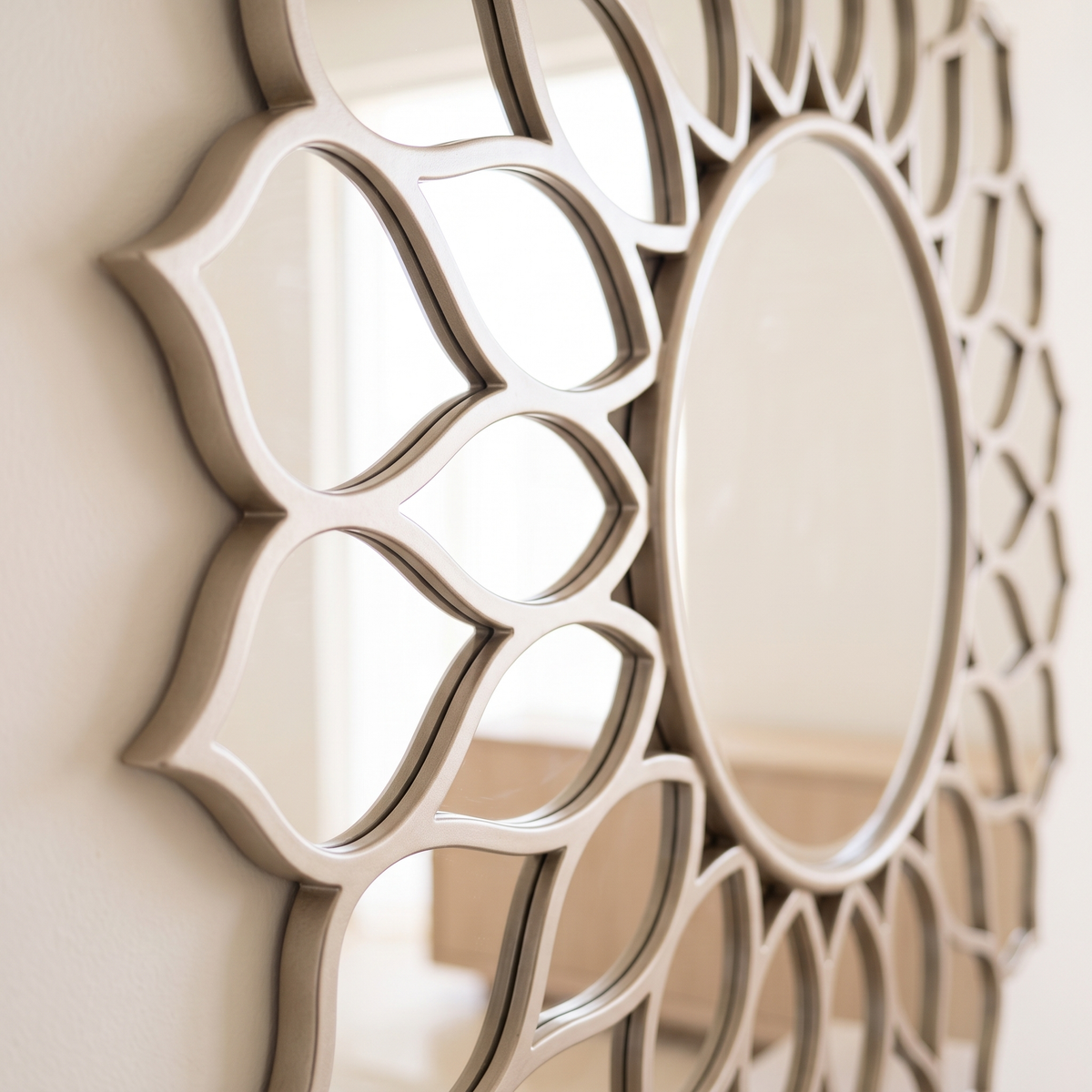 Wall Mirror #18RG003, close view