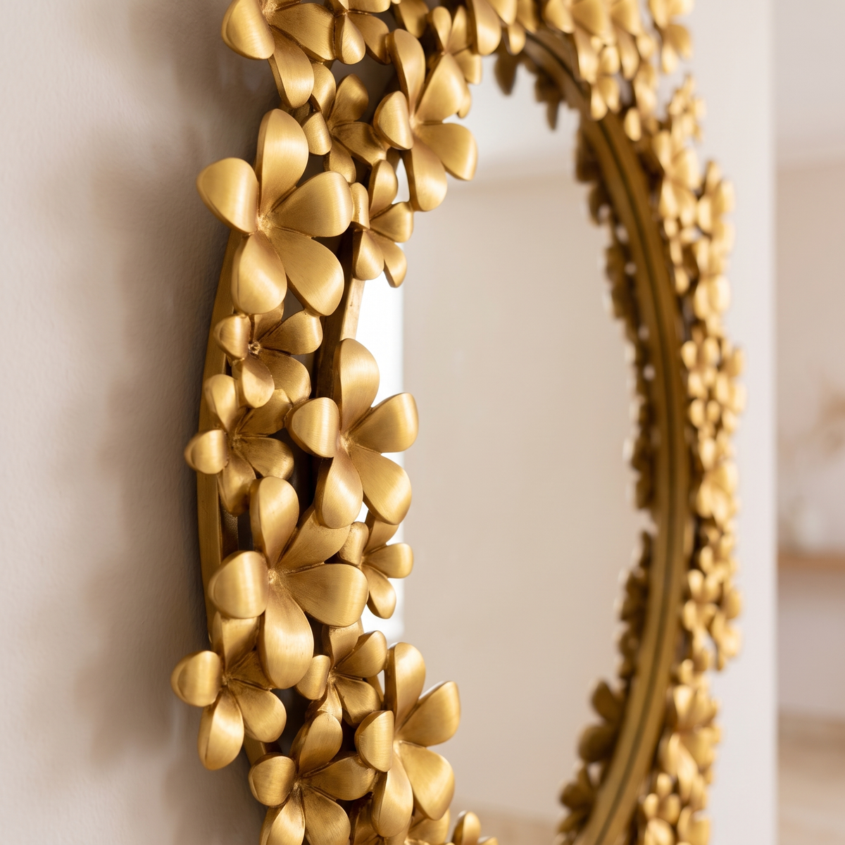 Wall Mirror #M041, close view