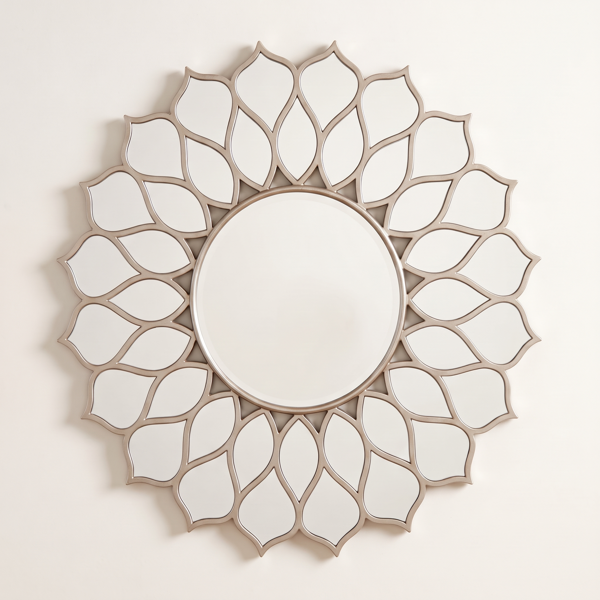 Wall Mirror #18RG003, material detail