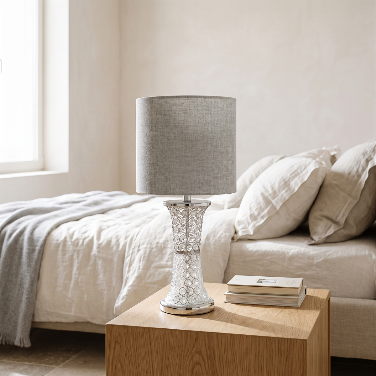 Table Lamp #ML83598, second room view