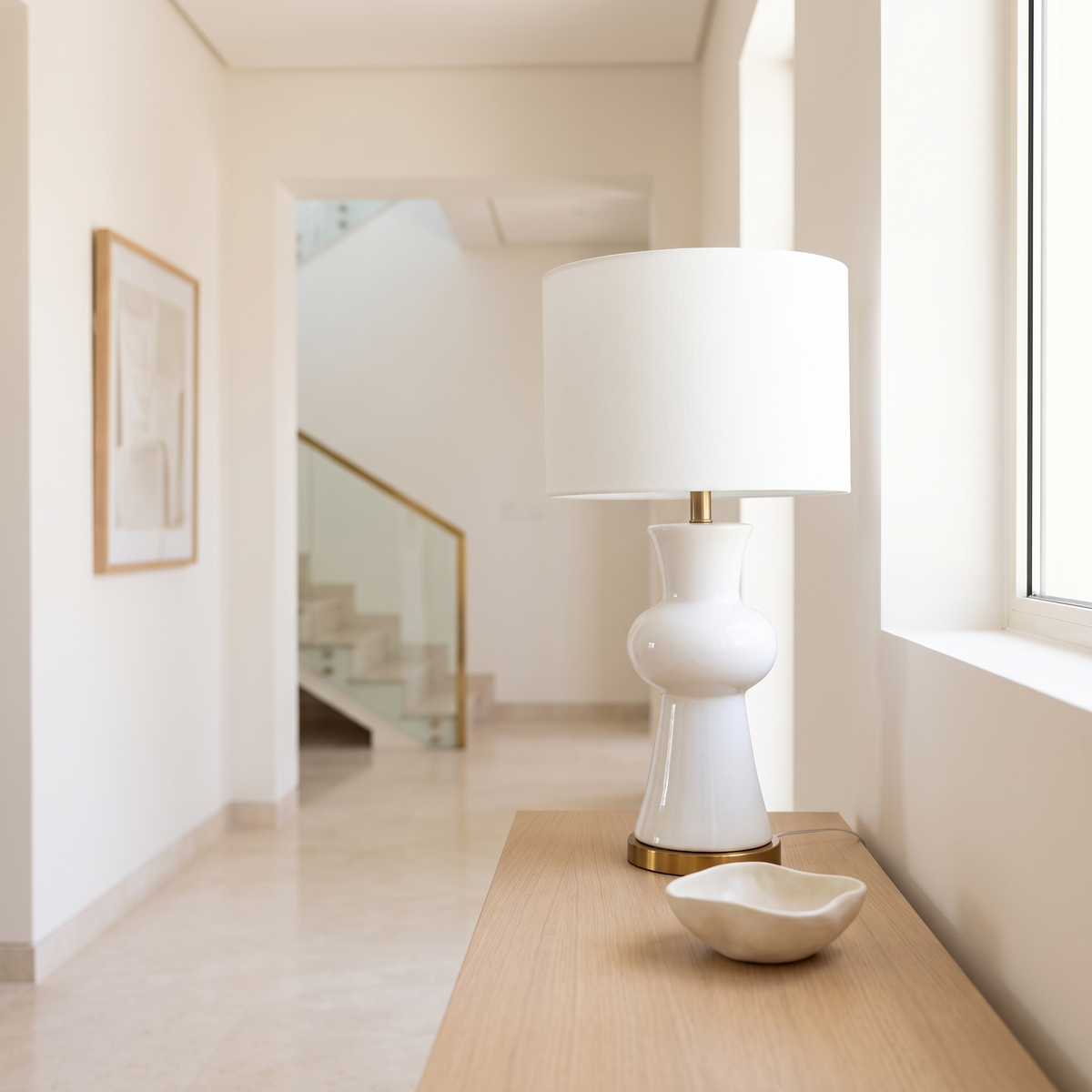 White Table Lamp #TL0394, second room view