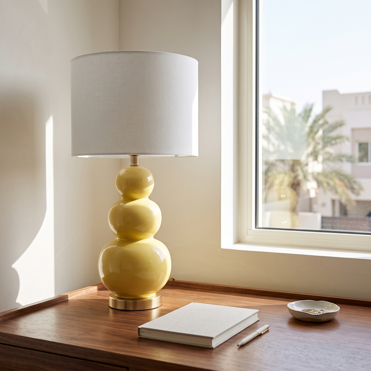 Yellow Stacked Sphere Table Lamp #TL0397, second room view