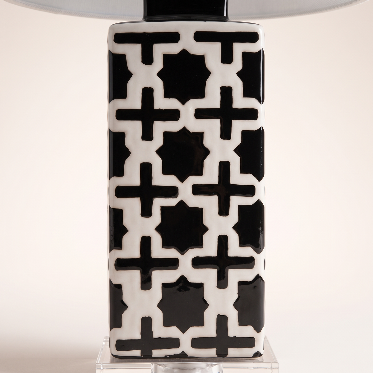 Black and White Table Lamp #TL0386, material detail