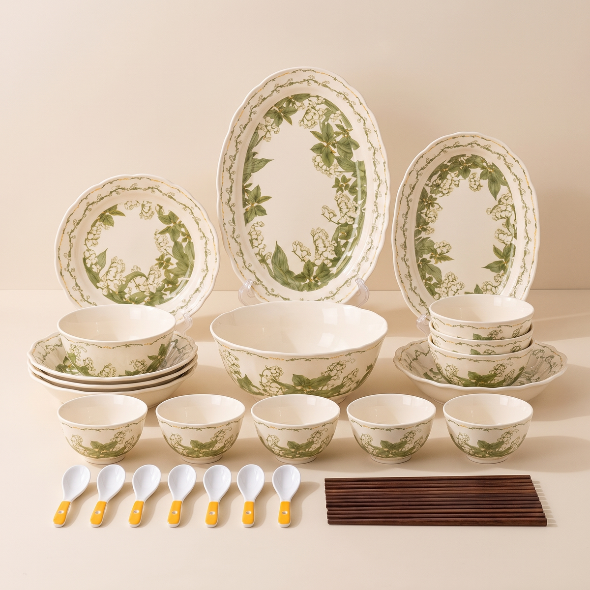 Yanhe Dinnerware Set 2, all pieces in a studio view